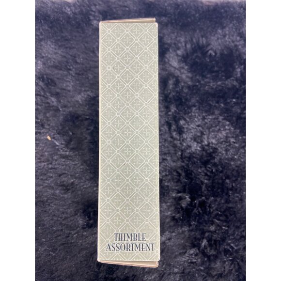 Porcelain Thimble Assortment of Six (6) Floral NWB - Picture 3 of 4